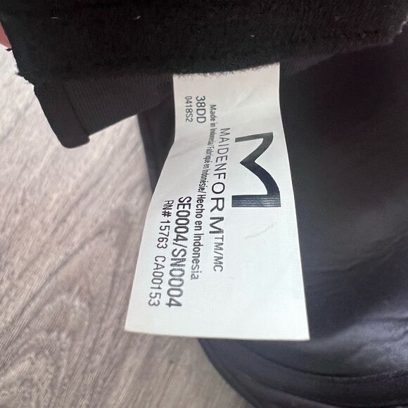 Strapless Multiway Wireless Bra 38DD - Picture 5 of 7